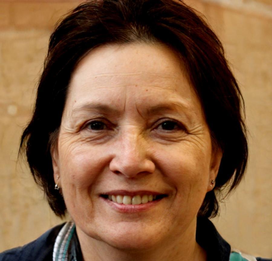 Portrait of Saskia Bellweather, financial statement specialist